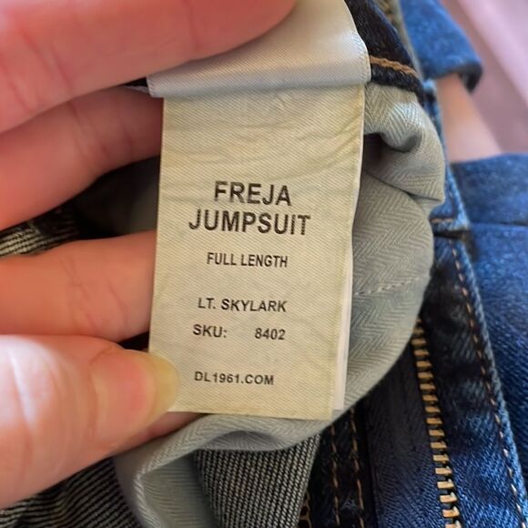 DL1961 Freja Denim Jumpsuit Skylark - Picture 8 of 10